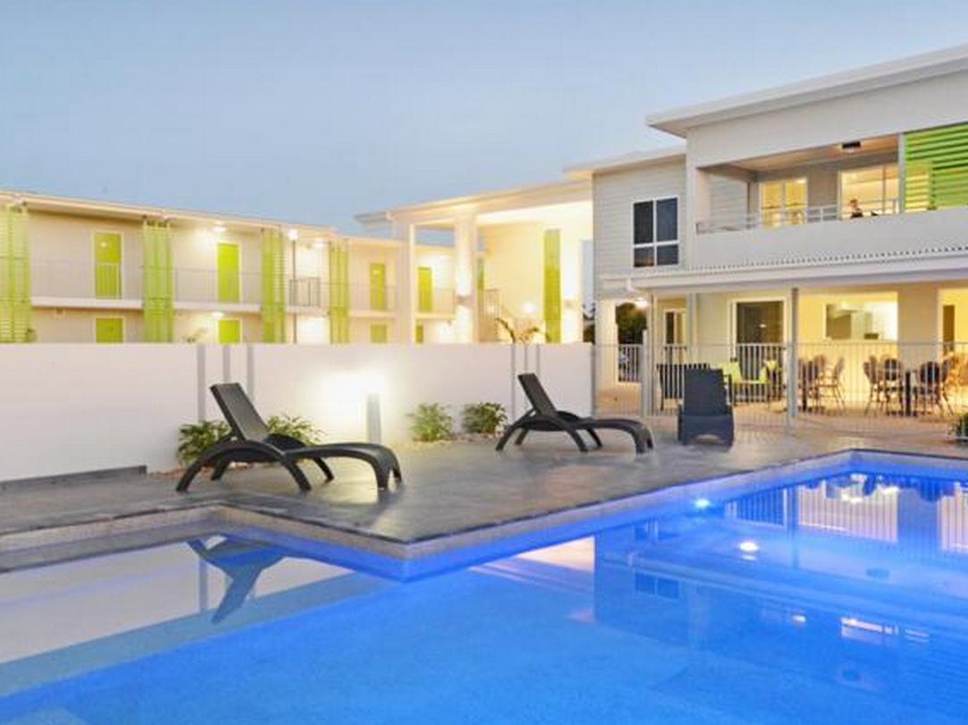 Mackay Oceanside Central Hotel Official Dış mekan fotoğraf