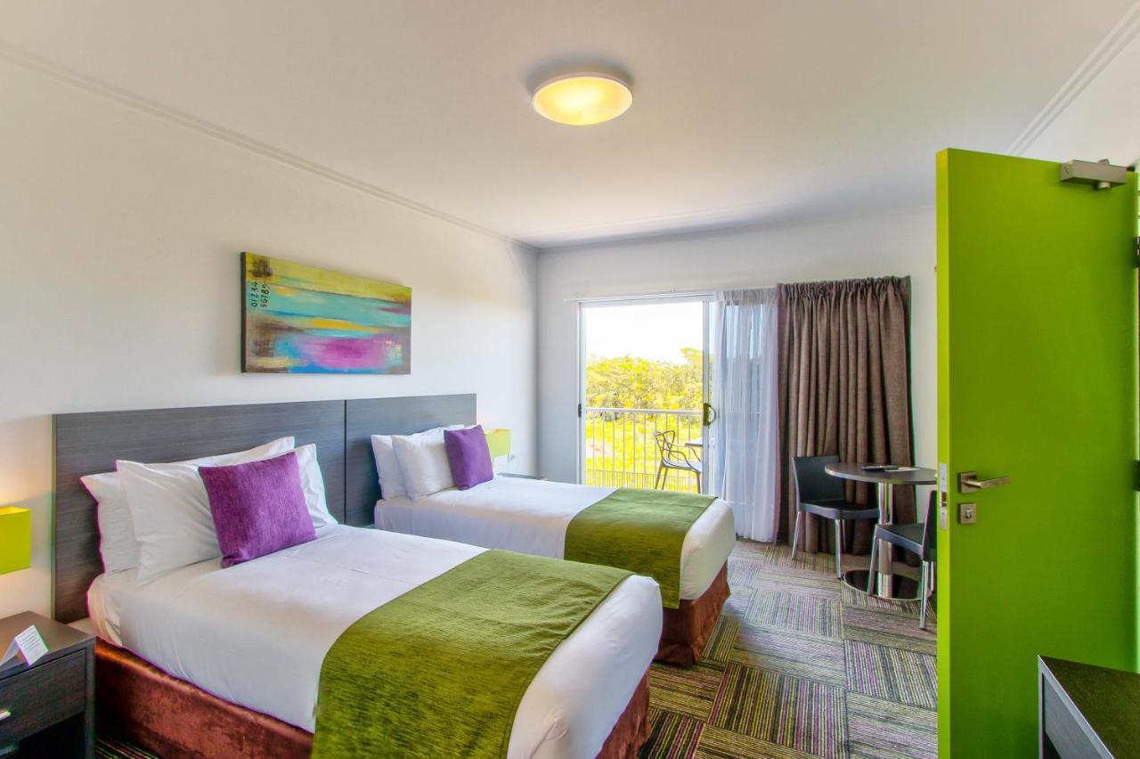 Mackay Oceanside Central Hotel Official Dış mekan fotoğraf