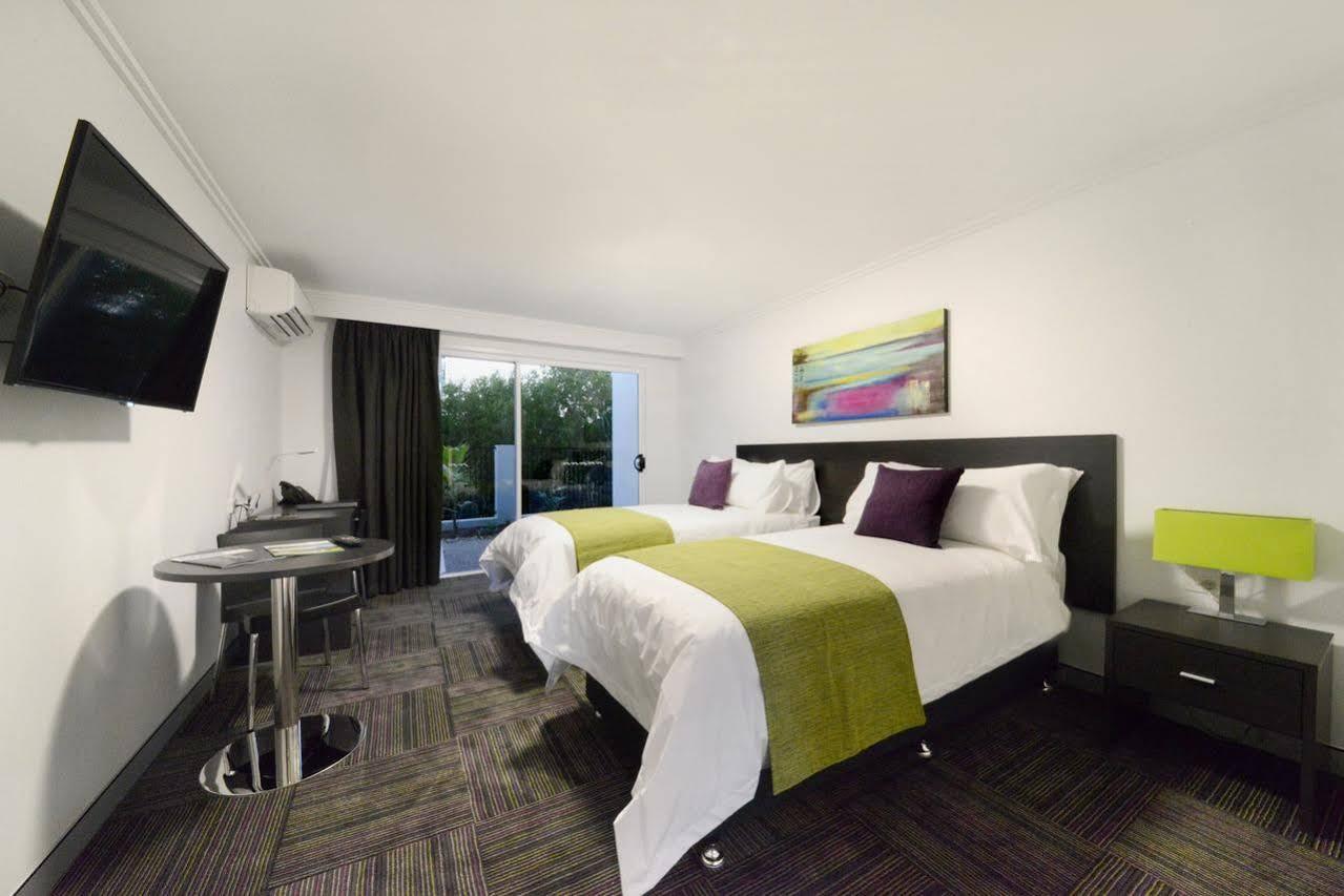 Mackay Oceanside Central Hotel Official Dış mekan fotoğraf